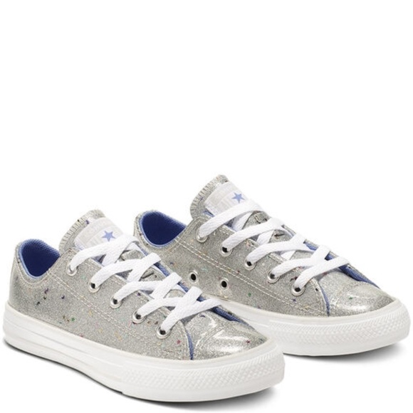 LAST ONE!! New Converse CTAS OX Glitter Sneakers Size 5 - Picture 1 of 16